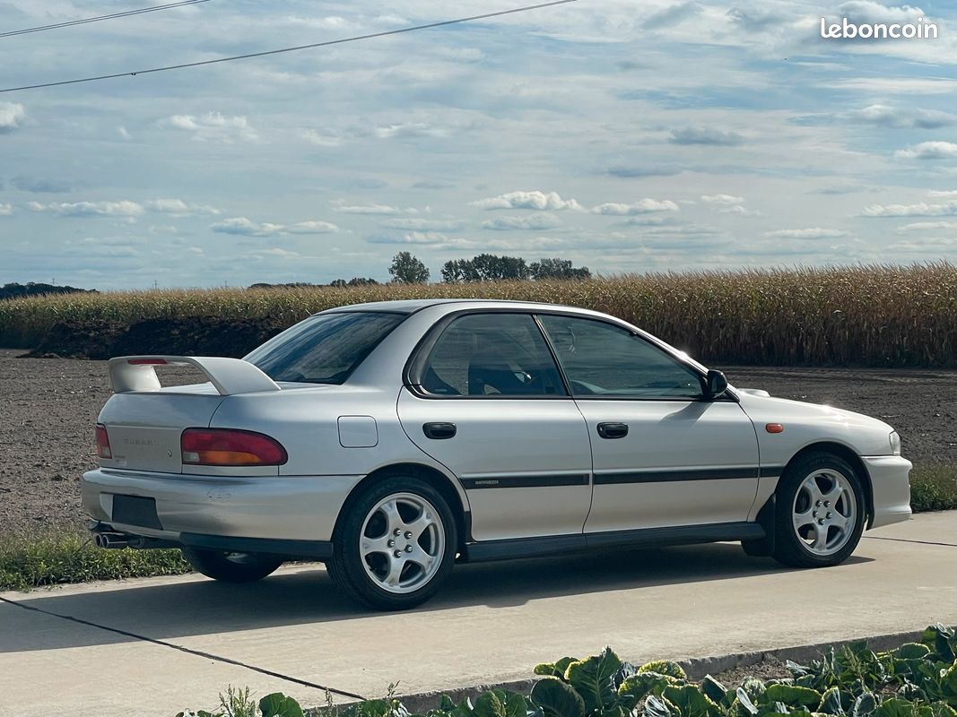 Subaru Impreza 2.0 GT Turbo AWD 1999 | 1 Propriétaire | 88.000KM | Collector (image 2)