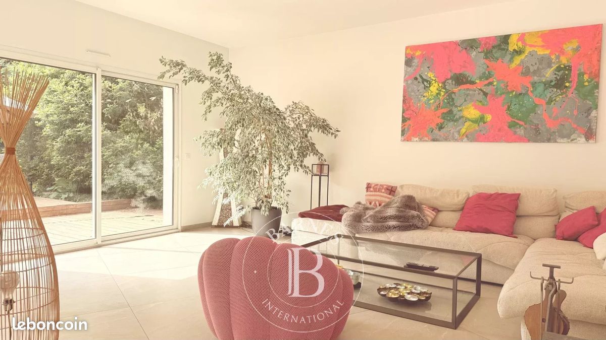 Maison 10 pièces 250 m² (image 23)
