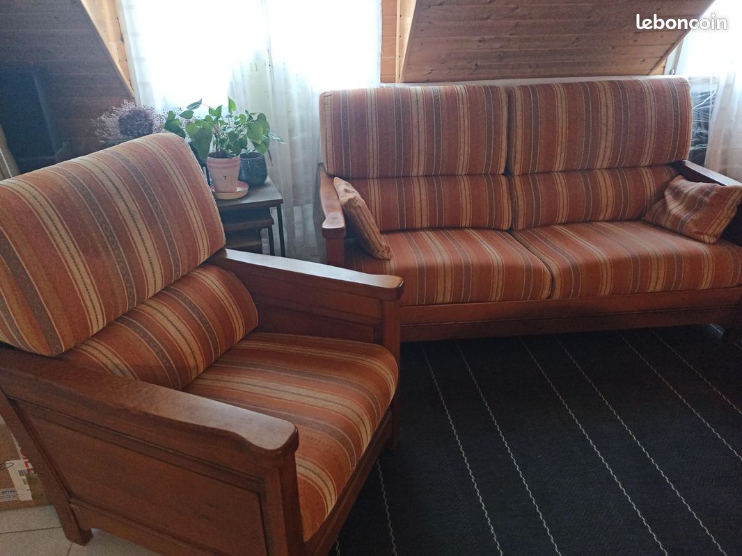 Canapé et deux fauteuils (image 1)