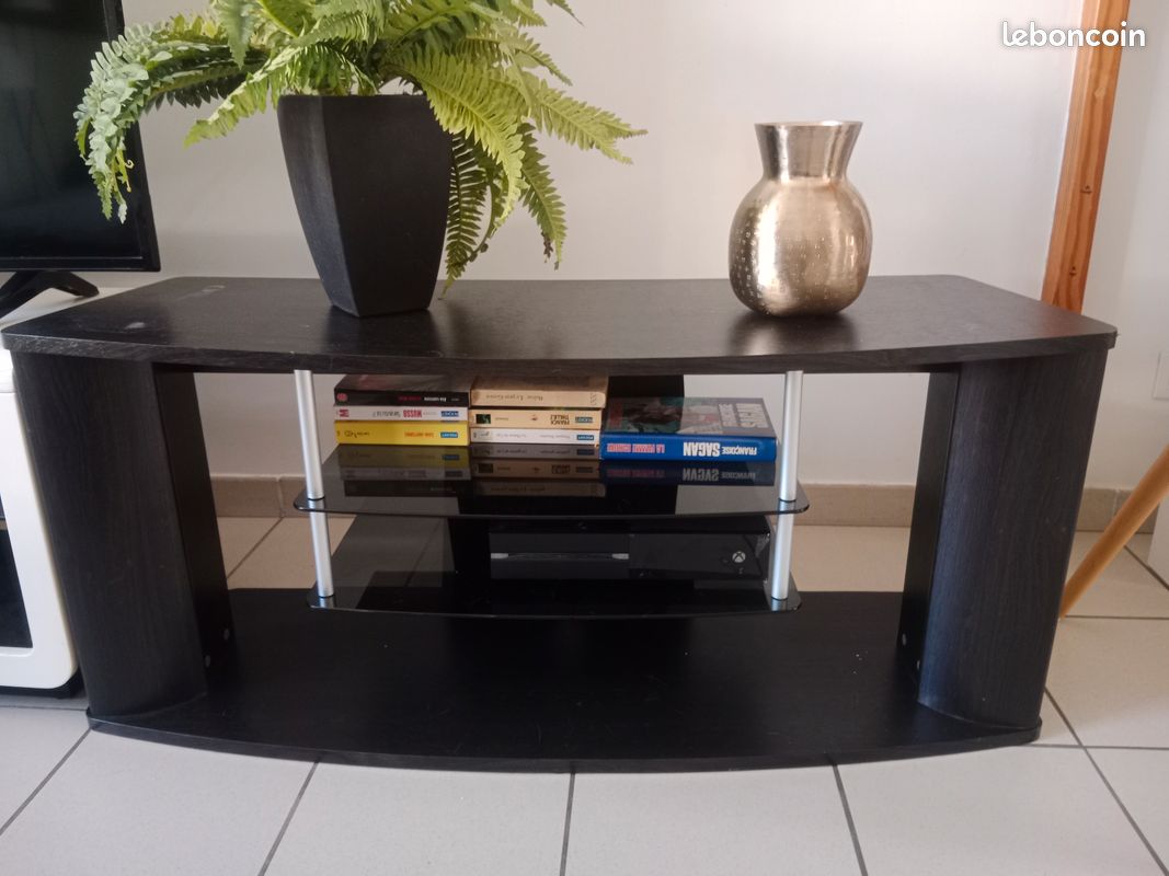 Je donne meuble tv à Saint Rambert d'Albon (image 1)