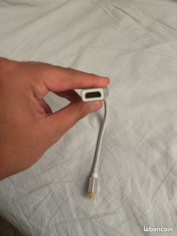 Câble Mini DisplayPort vers HDMI (image 1)