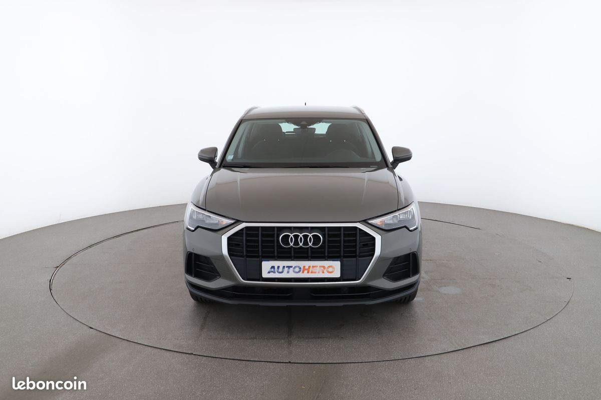 Audi Q3 35 TFSI Design S Tronic 7 150 ch (image 14)