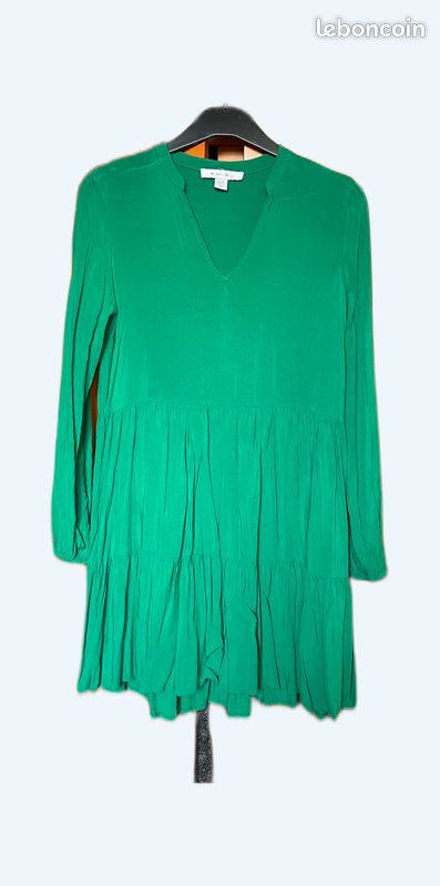 Jolie robe (image 1)
