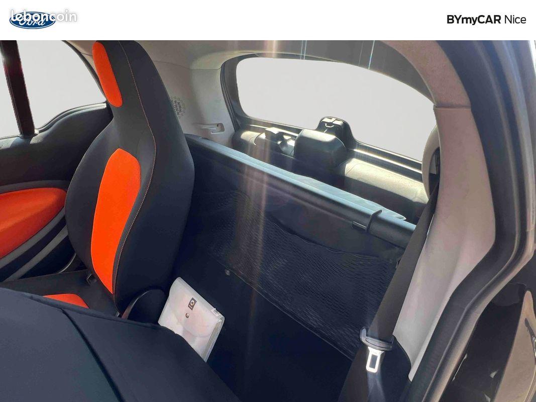 SMART Fortwo Coupé 1.0 71 ch S&S BA6 Passion (image 22)
