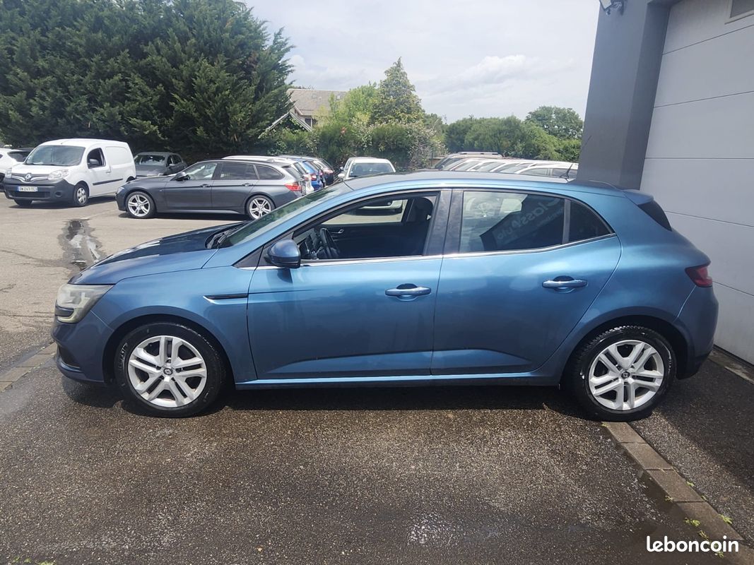 Renault Megane IV 1.5 DCI 110ch BV6 Life (image 5)
