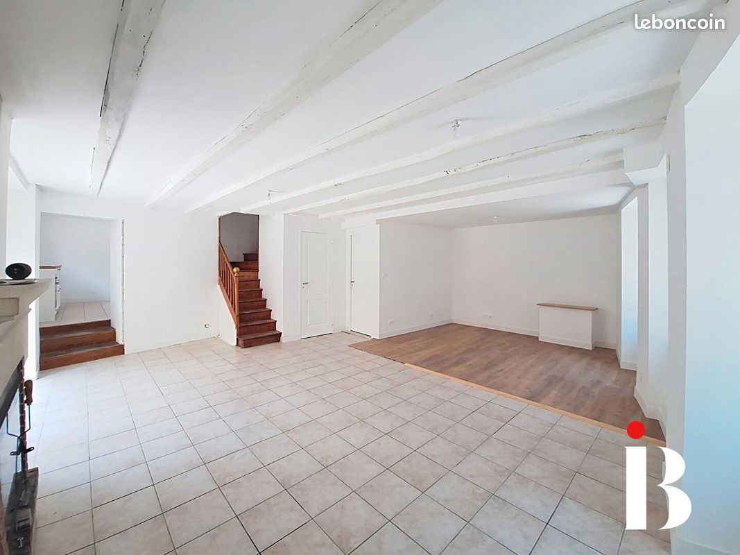 Appartement 7 pièces 129 m² · à Couëron · 129 m² · 1 335 €/mois