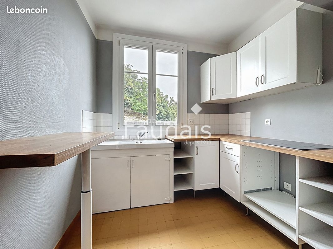 Appartement a louer saint-lo - 3 pièce(s) - 88 m2 - Surfyn