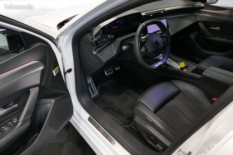 Peugeot 308 1.5 BLUEHDI 130CH S&S GT EAT8 (image 10)