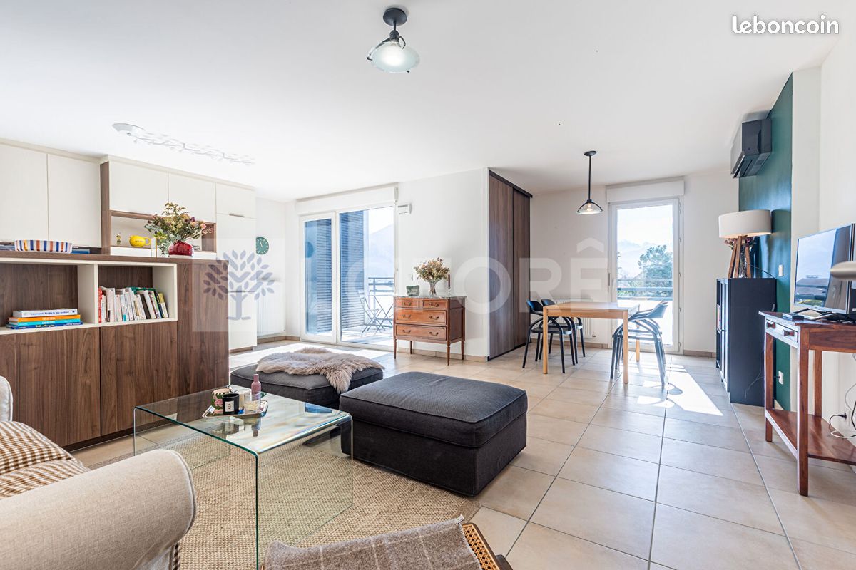 Appartement 3 pièces 79 m²