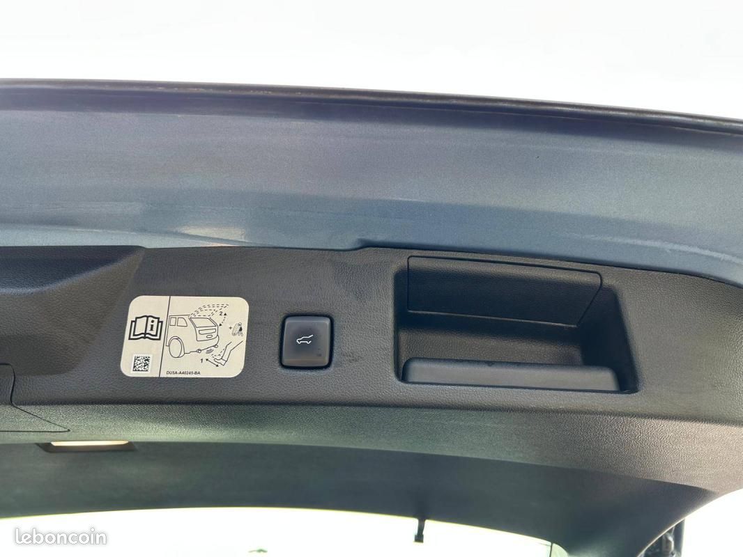 Ford Kuga 2.0 EcoBlue 150 mHEV S&S BVM6 Titanium (image 10)