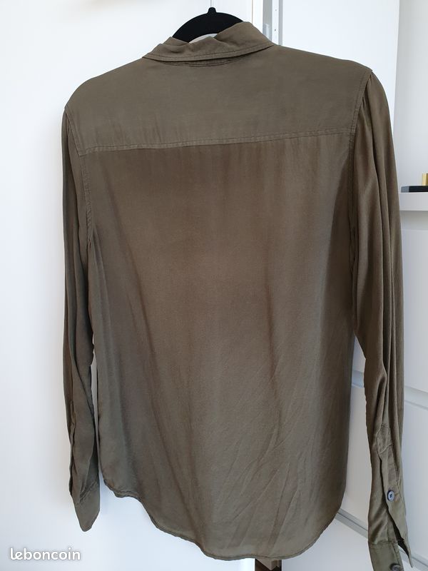Chemise kaki en soie Monoprix (image 2)