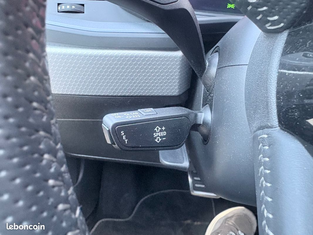AUDI A1 SPORTBACK 30 TFSI 116ch S-LINE S-TRONIC - CARPLAY / VIRTUAL COCKPIT (image 28)