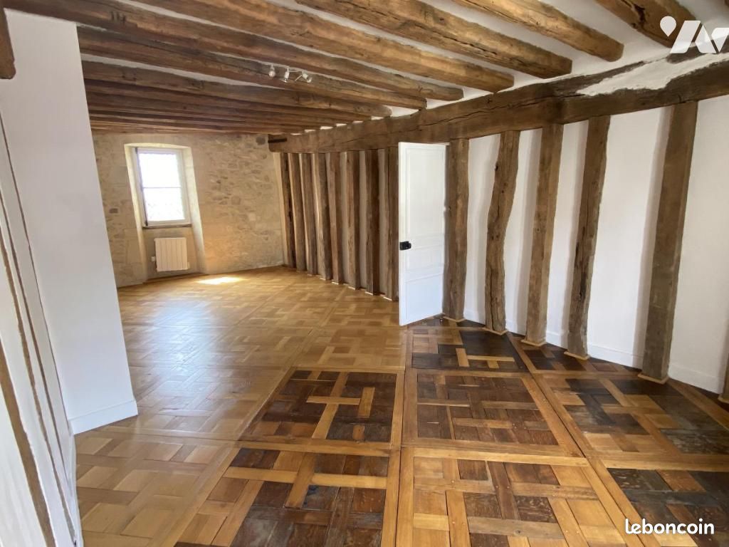 Appartement 3 pièces 55 m² · à Senlis · 55 m² · 940 €/mois