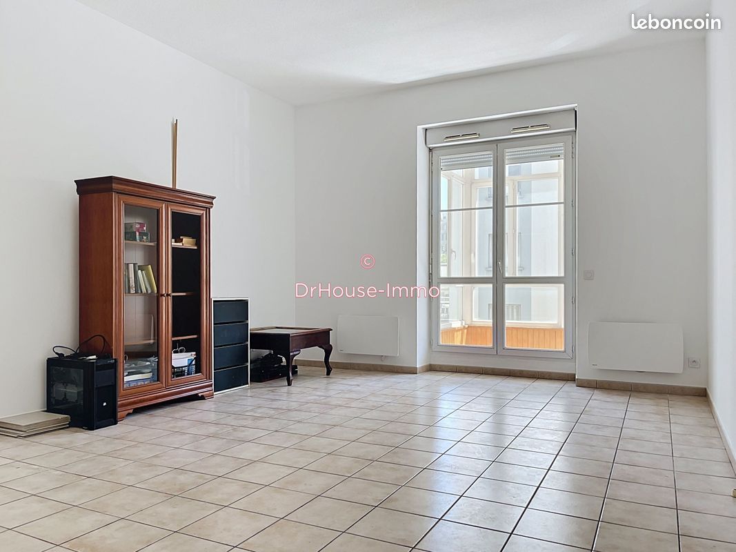Appartement 5 pièces 103 m² · à Grenoble · 103 m² · 290 000 €