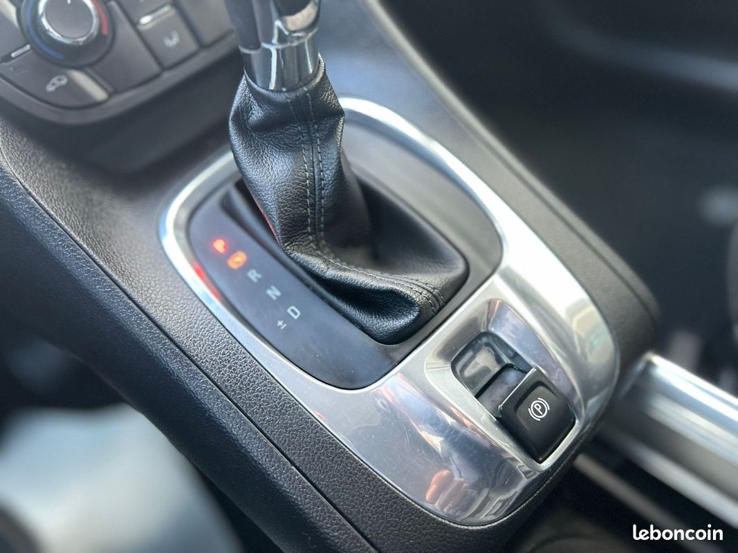 Opel Meriva B Enjoy ActiveSelect BOITE AUTO (image 16)