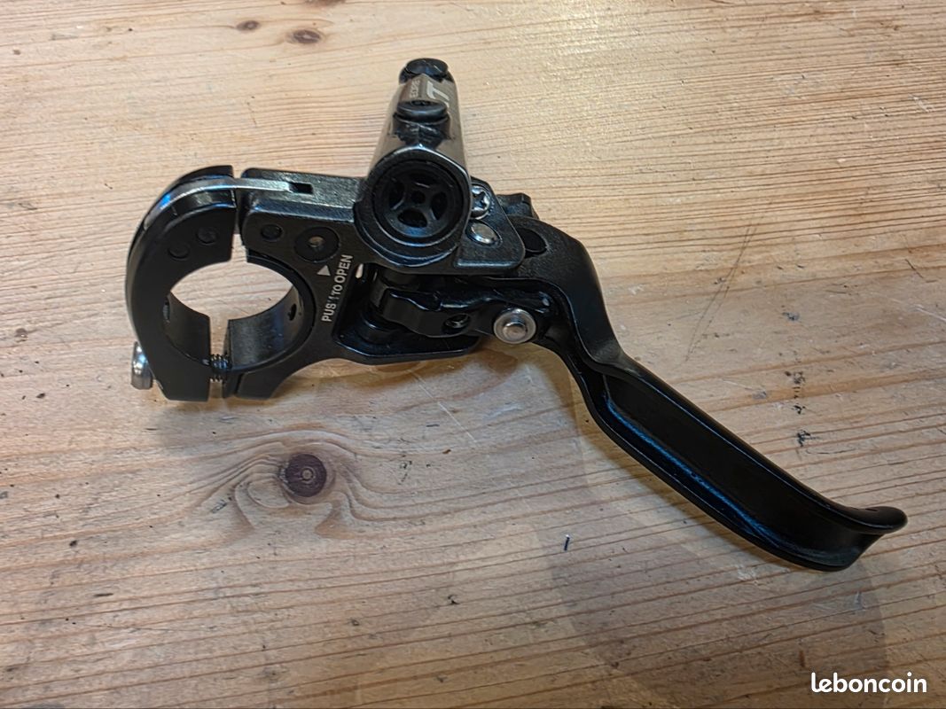 Levier De Frein Arrière Shimano XT M8000 D'occasion Pour VTT - Modèle BL-M8000-R - Couleur Noir