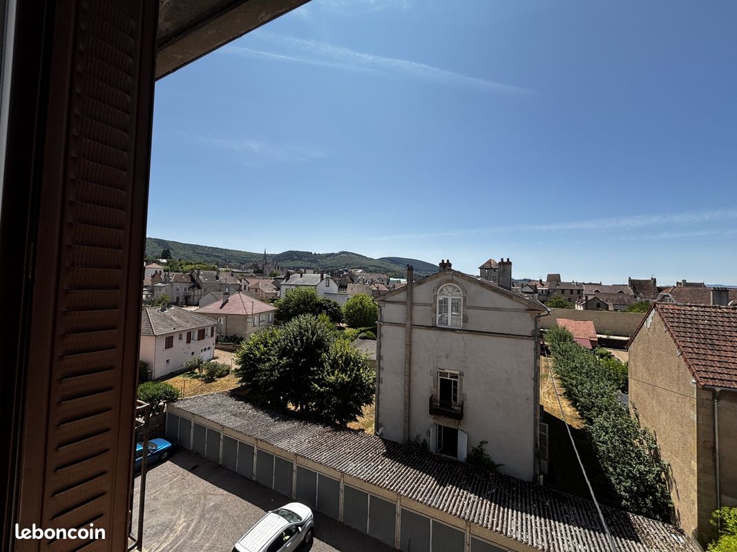 Appartement 2 pièces 47 m² · à Autun · 47 m² · 450 €