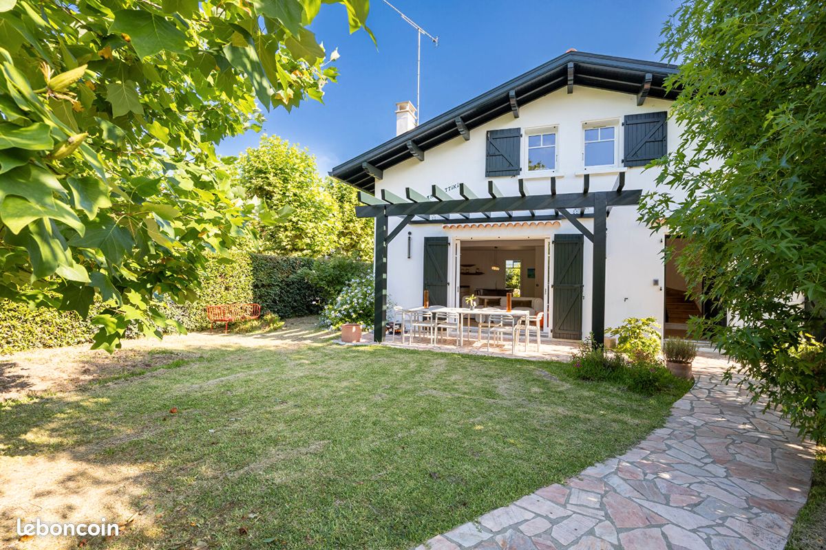 Maison 5 pièces 140 m² · à Guéthary · 140 m² · 1 950 000 €