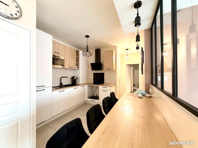 Appartement 3 pièces 52 m² · à Oullins-Pierre-Bénite · 52 m² · 1 090 €/mois