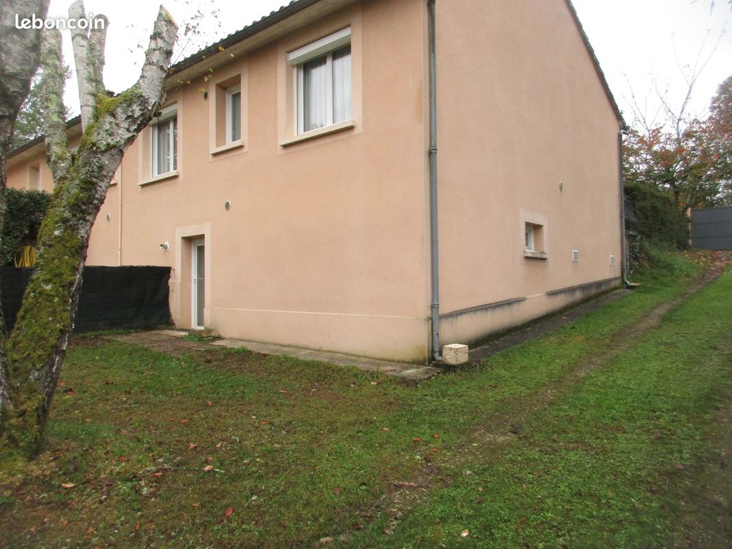 Appartement 1 pièce 35 m² · à Chancelade · 35 m² · 480 €