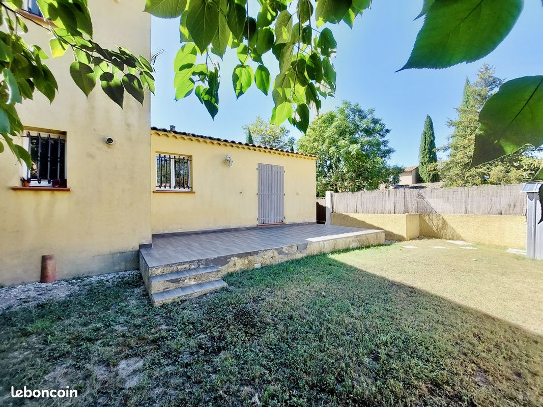 Maison 2 pièces 45 m² · à L'Isle-sur-la-Sorgue · 45 m² · 210 000 €