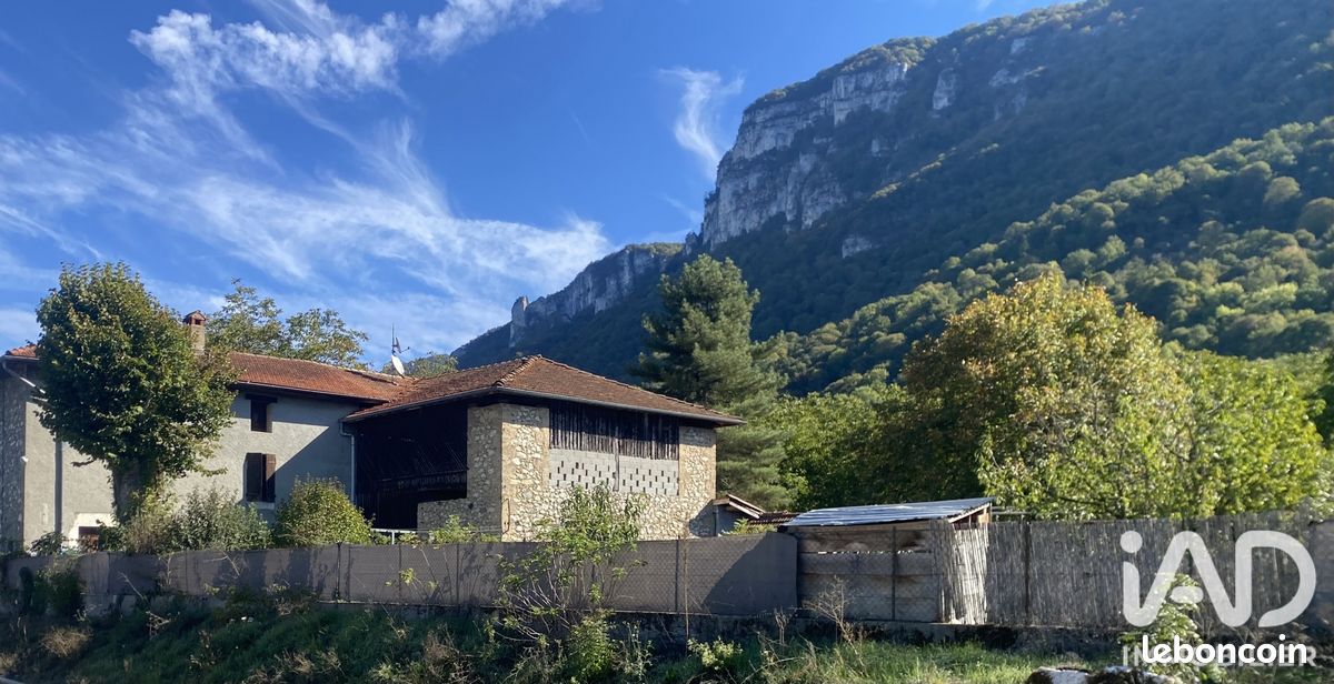 Maison 5 pièces 98 m² · à Cognin-les-Gorges · 98 m² · 190 000 €
