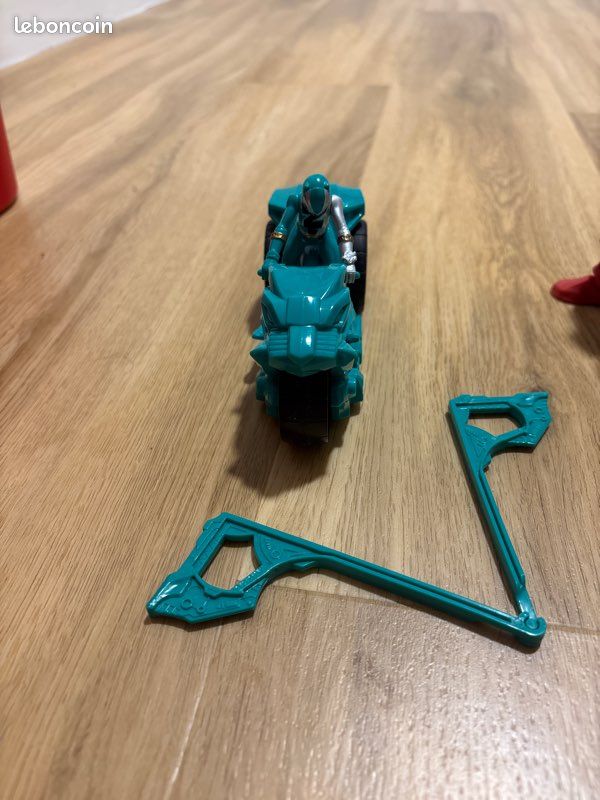 Lot Captain America,spiderman,power ranger et tortue ninja leonardo (image 2)