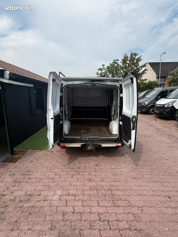 Vivaro Fg F2900 L2H1 1.6 CDTI 120 Pack Business CAMERA REGULATEUR CLIM GALLERIE (image 5)