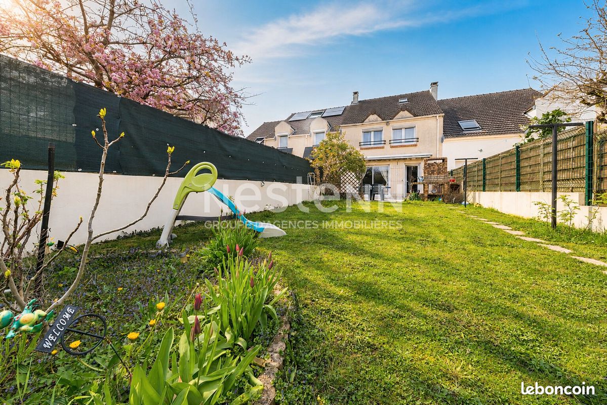 Maison 6 pièces 110 m² · à Torcy · 110 m² · 360 000 €