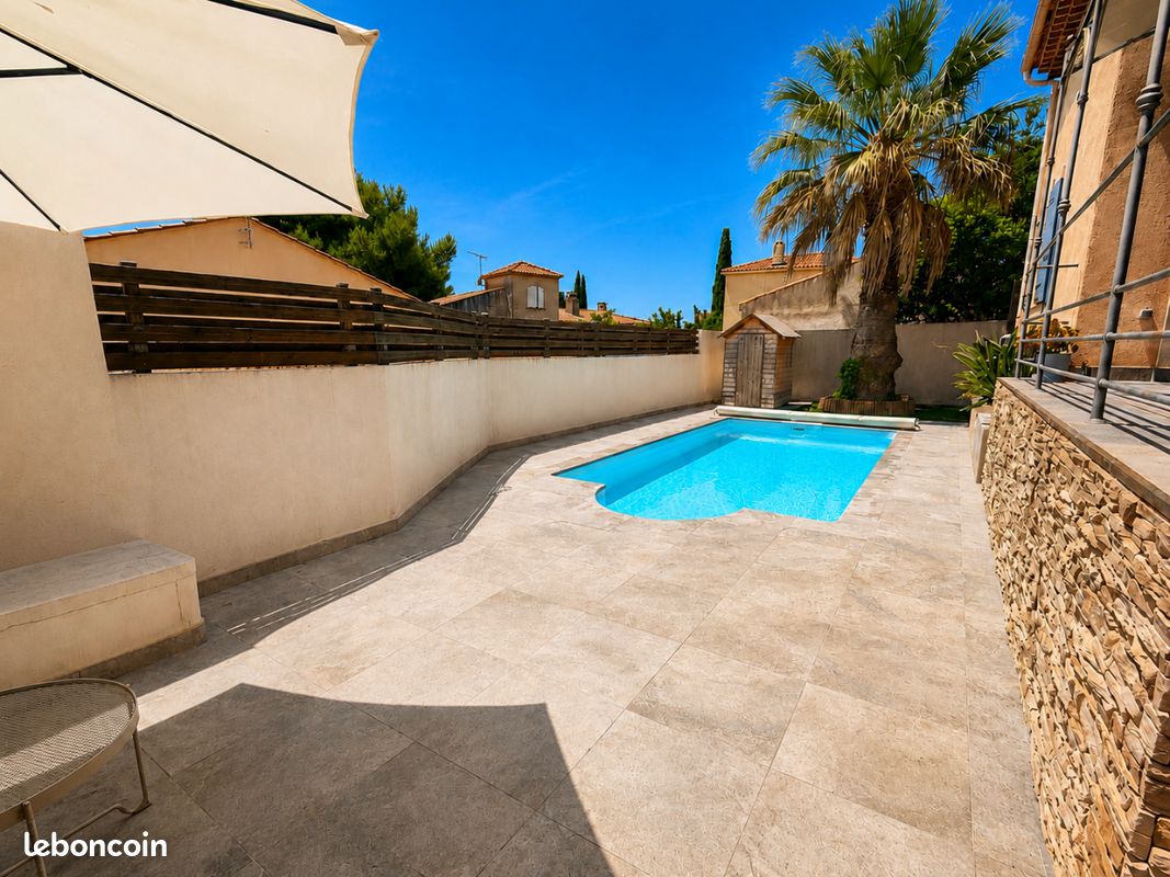 Maison 4 pièces 117 m² · à Saint-Mitre-les-Remparts · 117 m² · 499 000 €