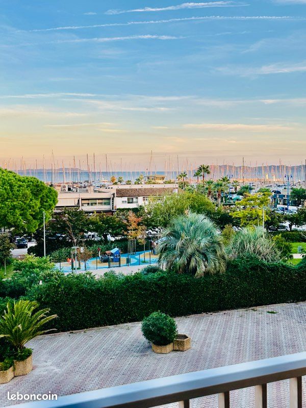 Appartement 1 pièce 24 m² · à Hyères · 24 m² · 780 €/mois