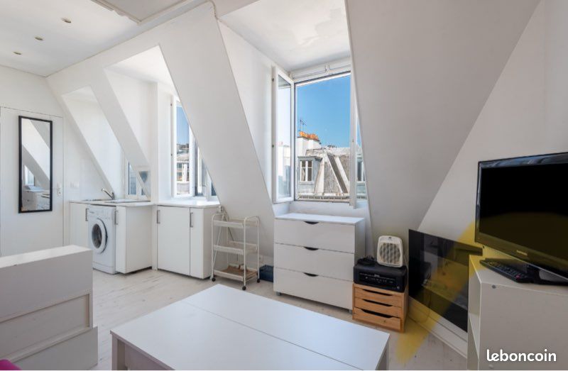 Appartement 1 pièce 17 m² · à Paris · 17 m² · 960 €/mois