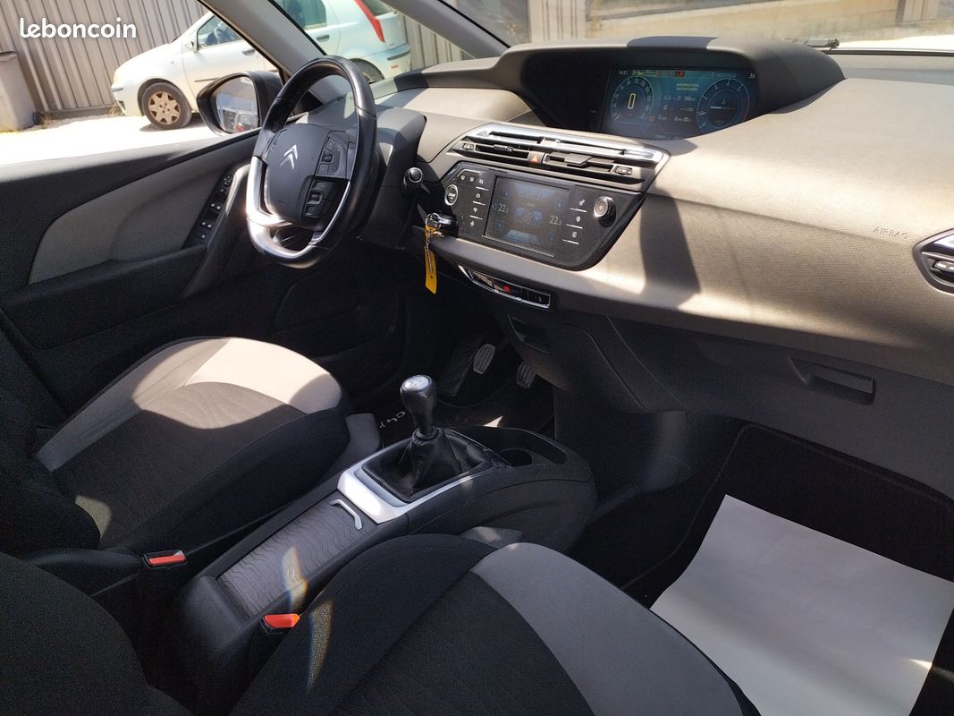 CITROEN C4 PICASSO II 1.2 130ch INTENSIVE – GARANTIE 1 AN (image 3)