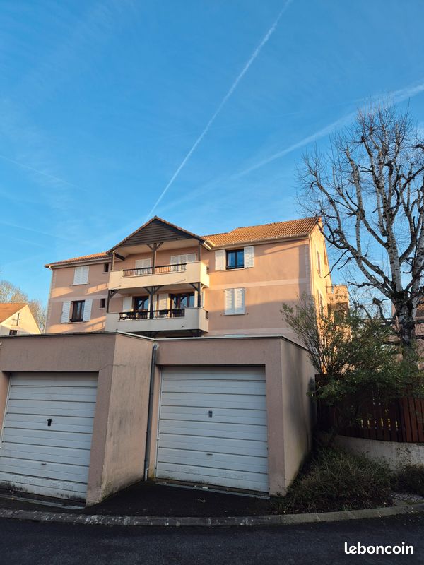 Appartement 3 pièces 66 m² · à Buc · 66 m² · 330 000 €