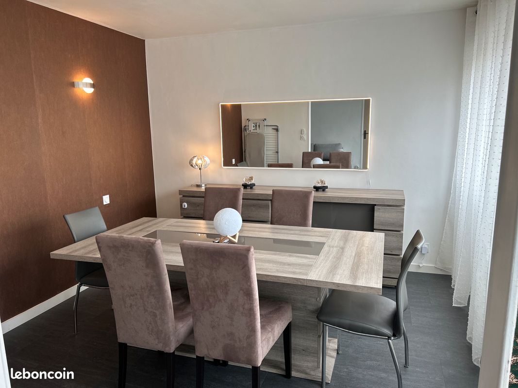 Appartement 4 pièces 76 m² · à Voiron · 76 m² · 930 €