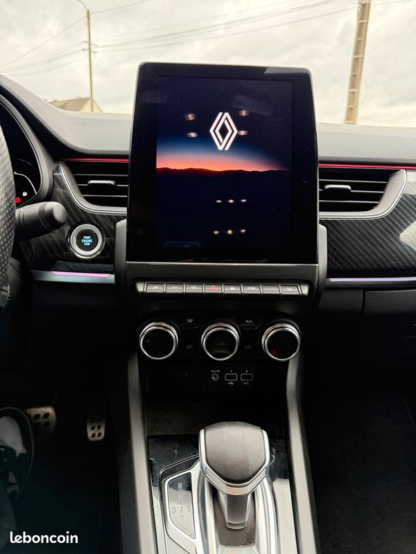 Renault, Arkana, RS Line E-Tech 145 ch (image 10)