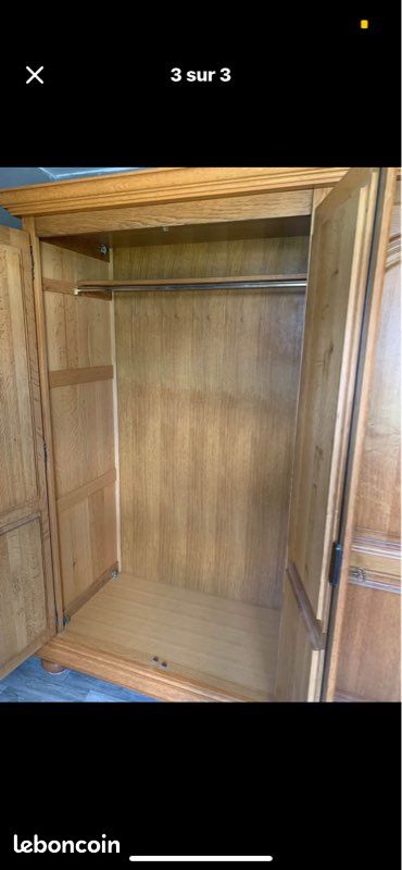 À vendre armoire quatres portes longueur 224 largeur 65 (image 2)