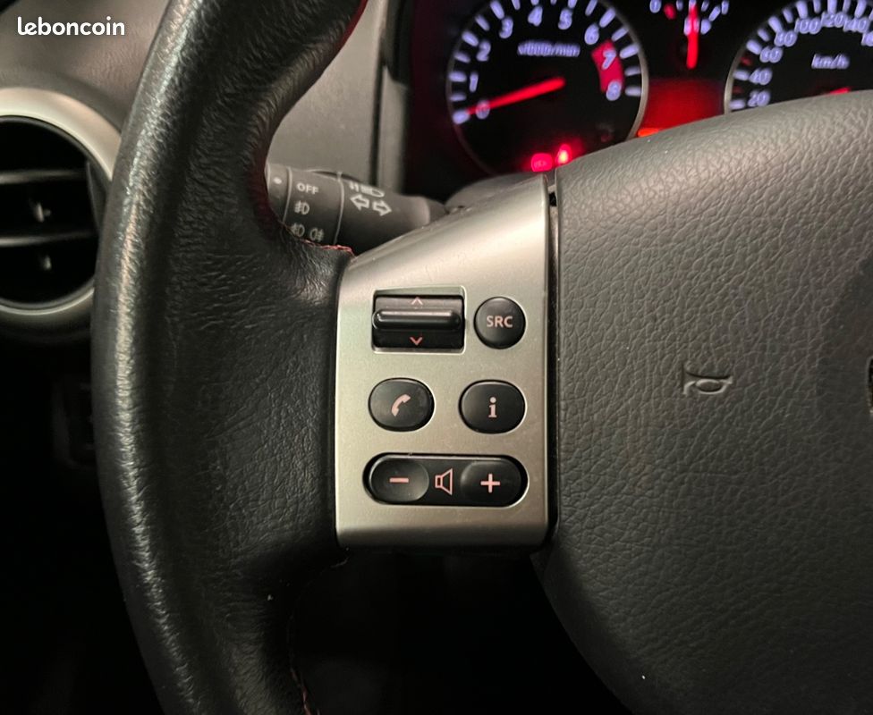 Nissan note 1.4 90 ch acenta (image 18)