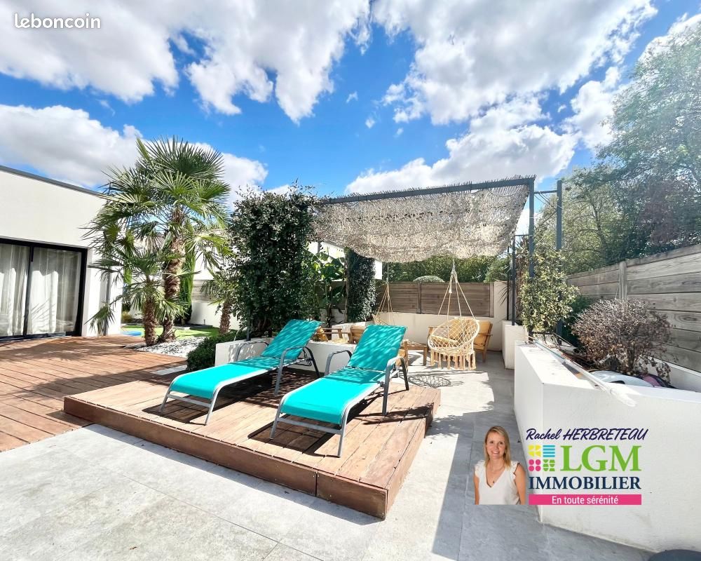 Maison 5 pièces 161 m² · à Bellevigny · 161 m² · 454 000 €