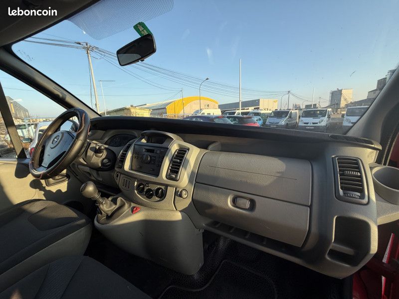 Opel VIVARO FG F2700 C1 CDTI115 (image 13)