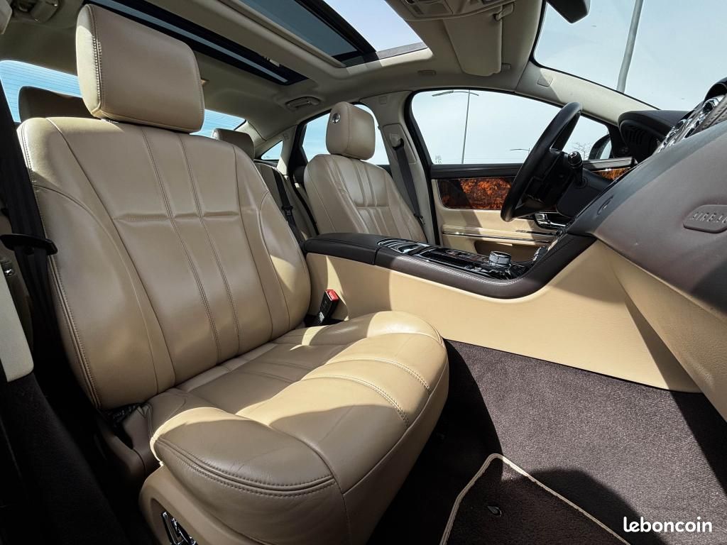 JAGUAR XJ Courte - 3.0 D V6 - 275ch - BVA 8 - Luxe Premium Phase 1 - Garantie 12 mois (image 9)