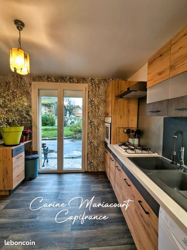 Maison 7 pièces 160 m² · à Fomperron · 160 m² · 179 500 €
