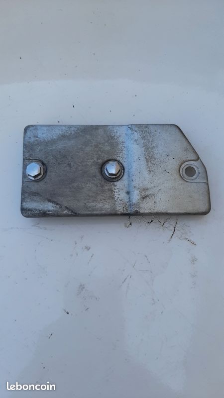Cache moteur zx7r (image 2)