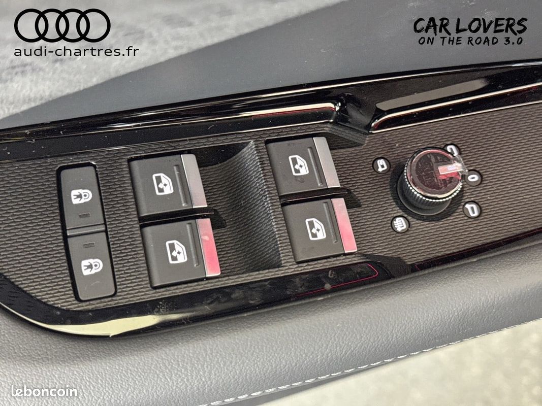 AUDI Q3 e-hybrid 272 ch S tronic 6 S line (image 29)