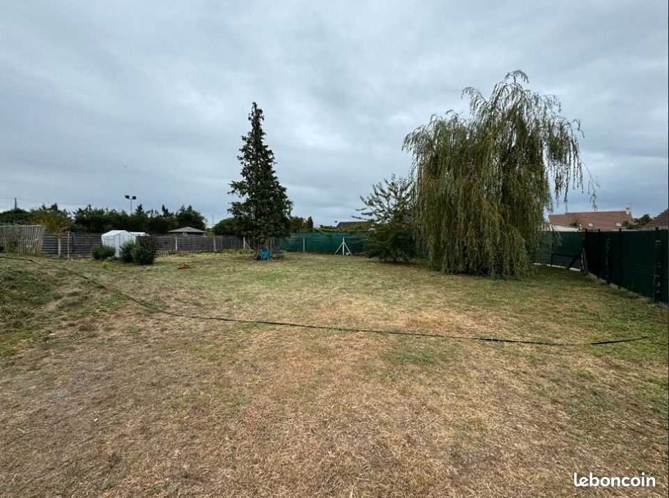 Terrain 515 m² · à Freneuse · 99 900 €