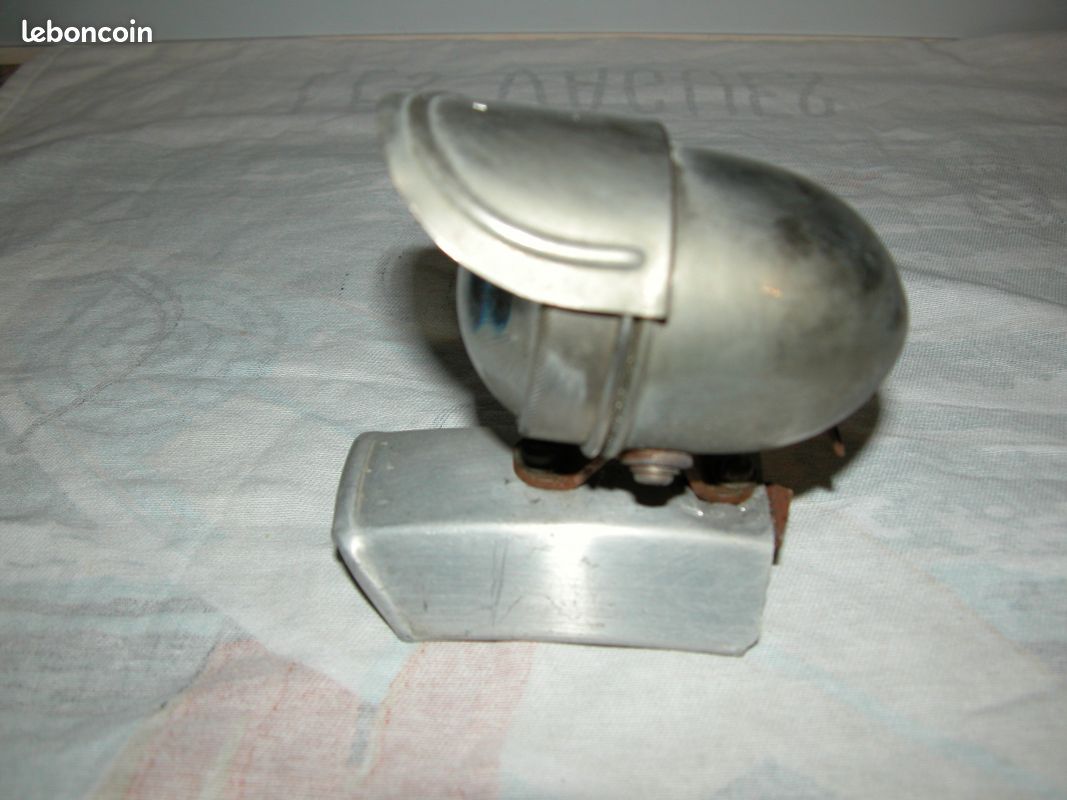 Phare De Vélo Ancien – Aluminium – Fabriqué En France – Vintage Old Bike
