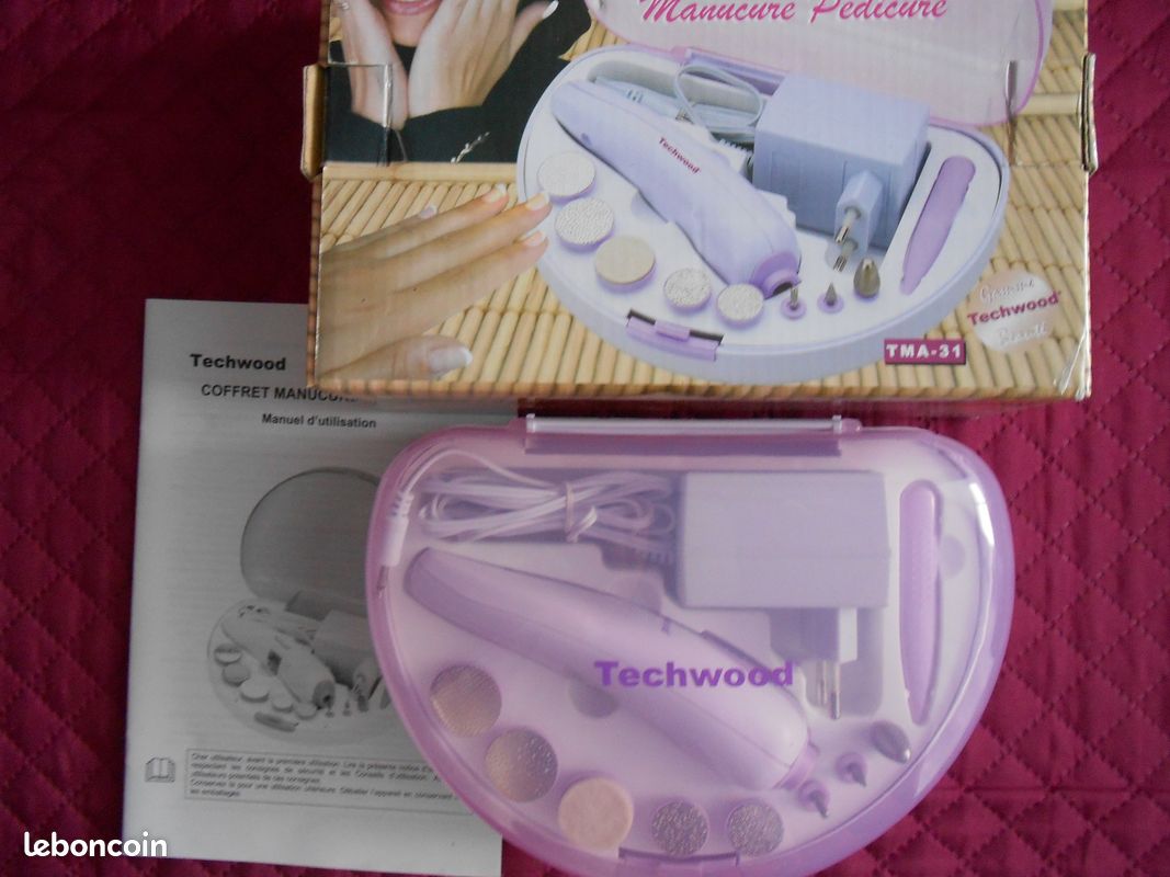 Coffret manucure & pédicure neuf (image 1)