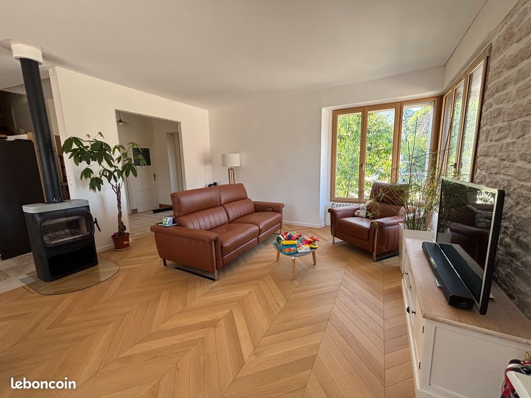 Maison 7 pièces 175 m² · à Sainte-Marie-sur-Ouche · 175 m² · 335 000 €