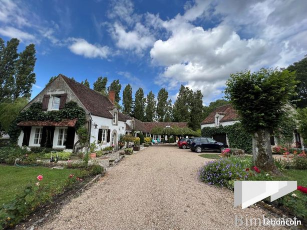 Maison 9 pièces 245 m²