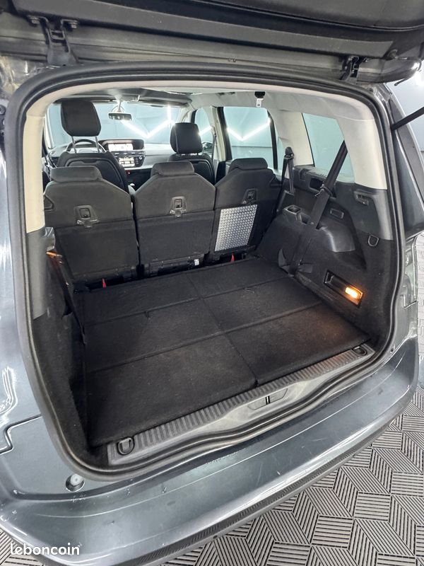 Citroën Grand C4 Picasso 1.6 HDI 120Ch *7 PL *DISTRI NEUVE *CAMERA AR* TOIT PANO *GARANTIE 12MOIS (image 9)